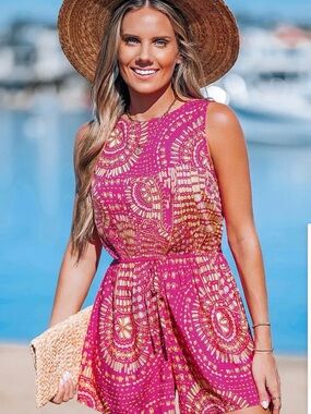Cupshe Pink & Gold Patterned Sleeveless Romper